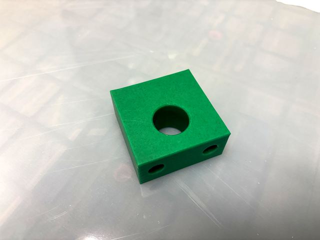 Kaaned, korpused – CNC-freesitud plastdetail, HRM Tootmine